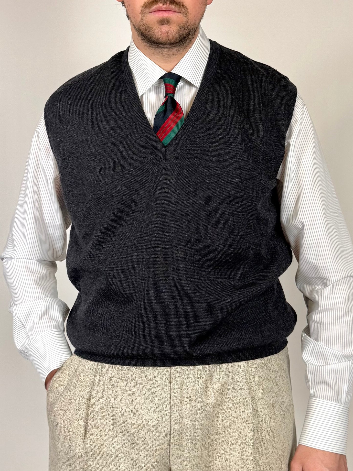 Gilet in pura lana merino grigio antracite - L (50-52)