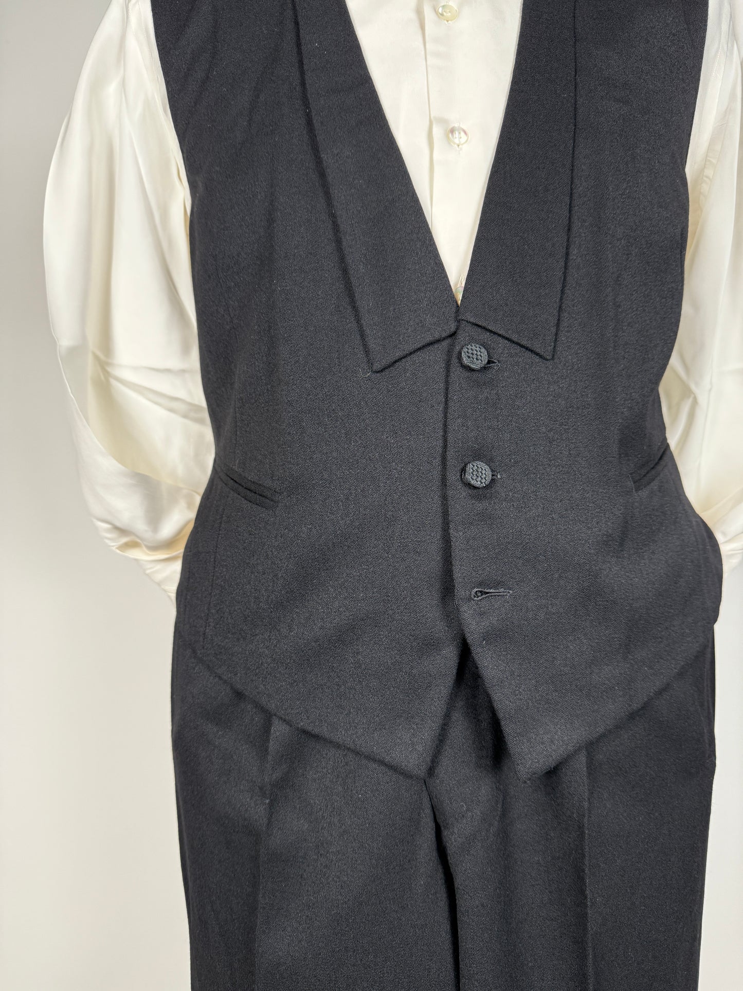 Camicia da smoking anni ‘70 in seta pura - collo 43 tg. L