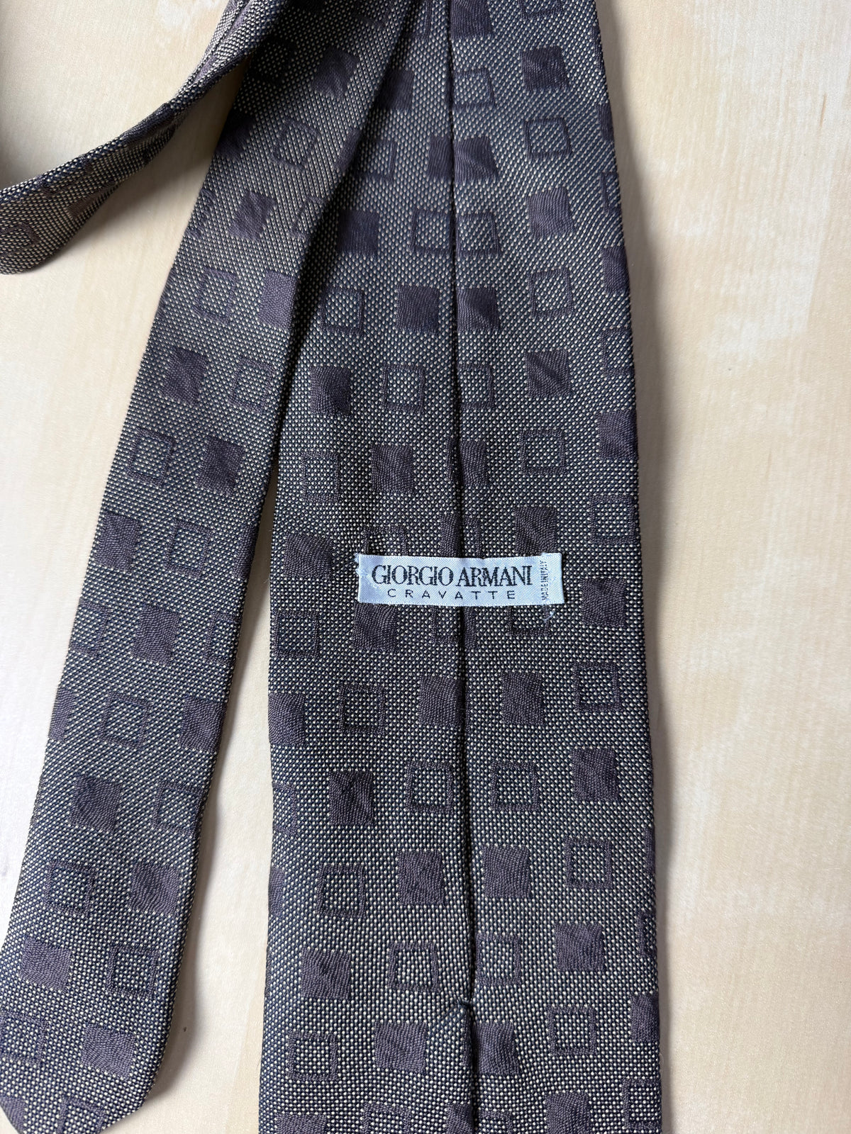 Cravatta Armani vintage marrone quadri