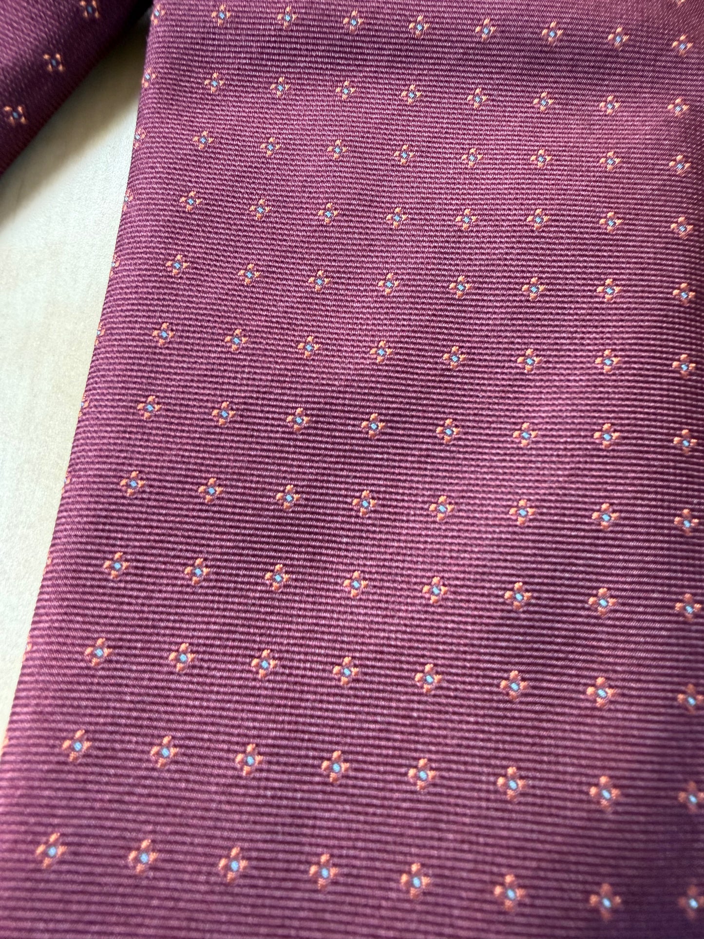 Cravatta bordeaux micro fantasia
