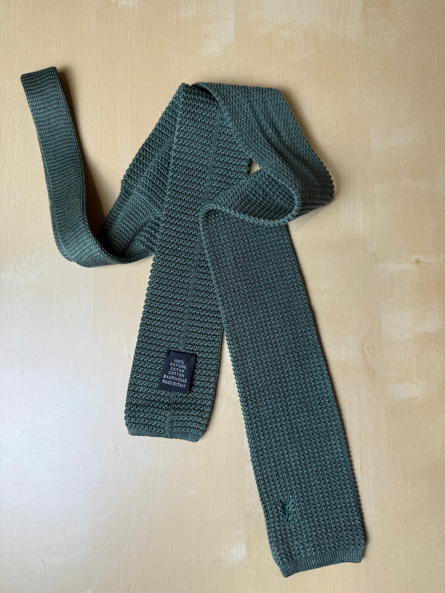 Cravatta Yves Saint Laurent in maglia di cotone verde