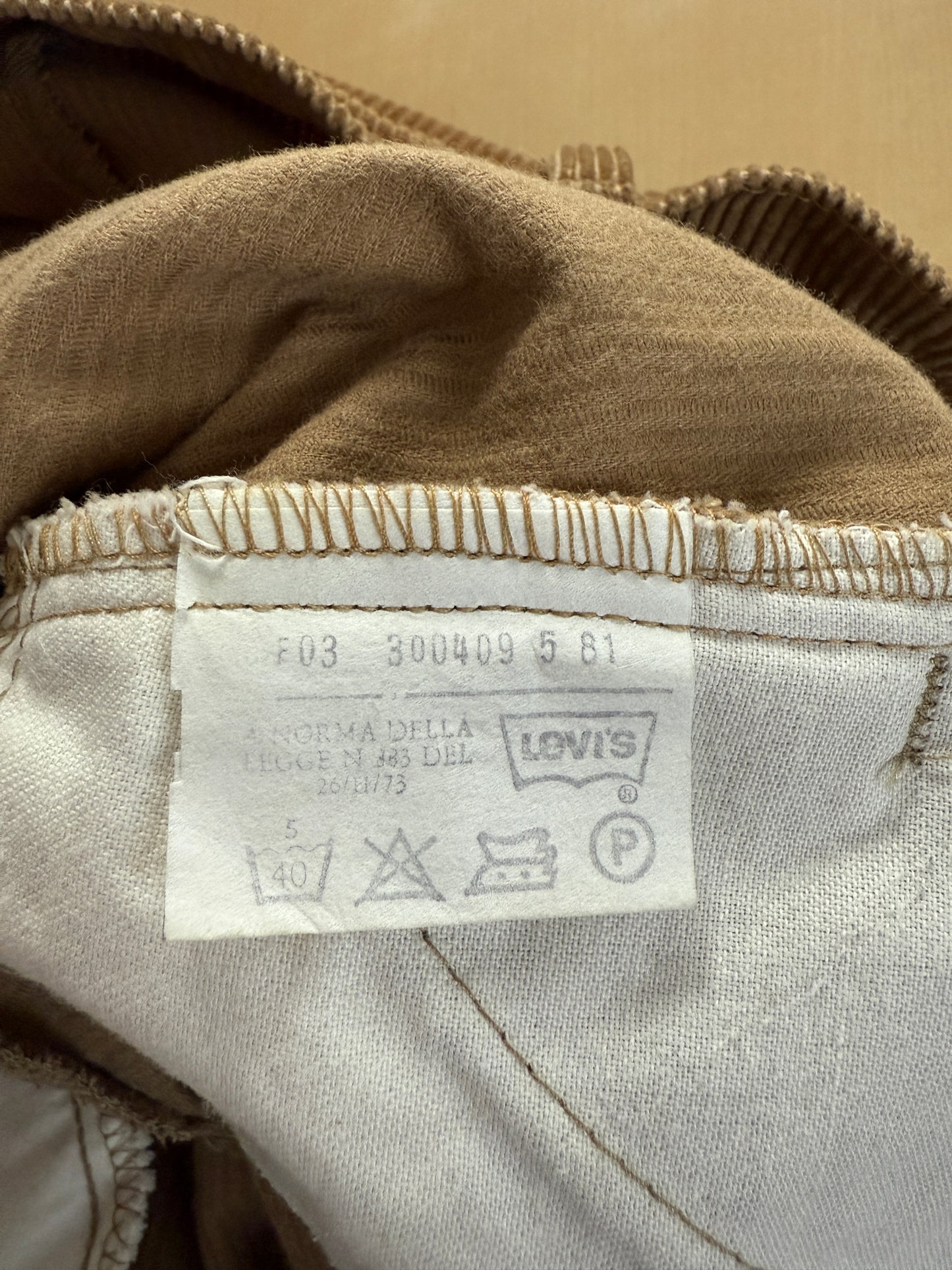 Pantaloni corduroy Levi’s anni ‘80 - tg. 50