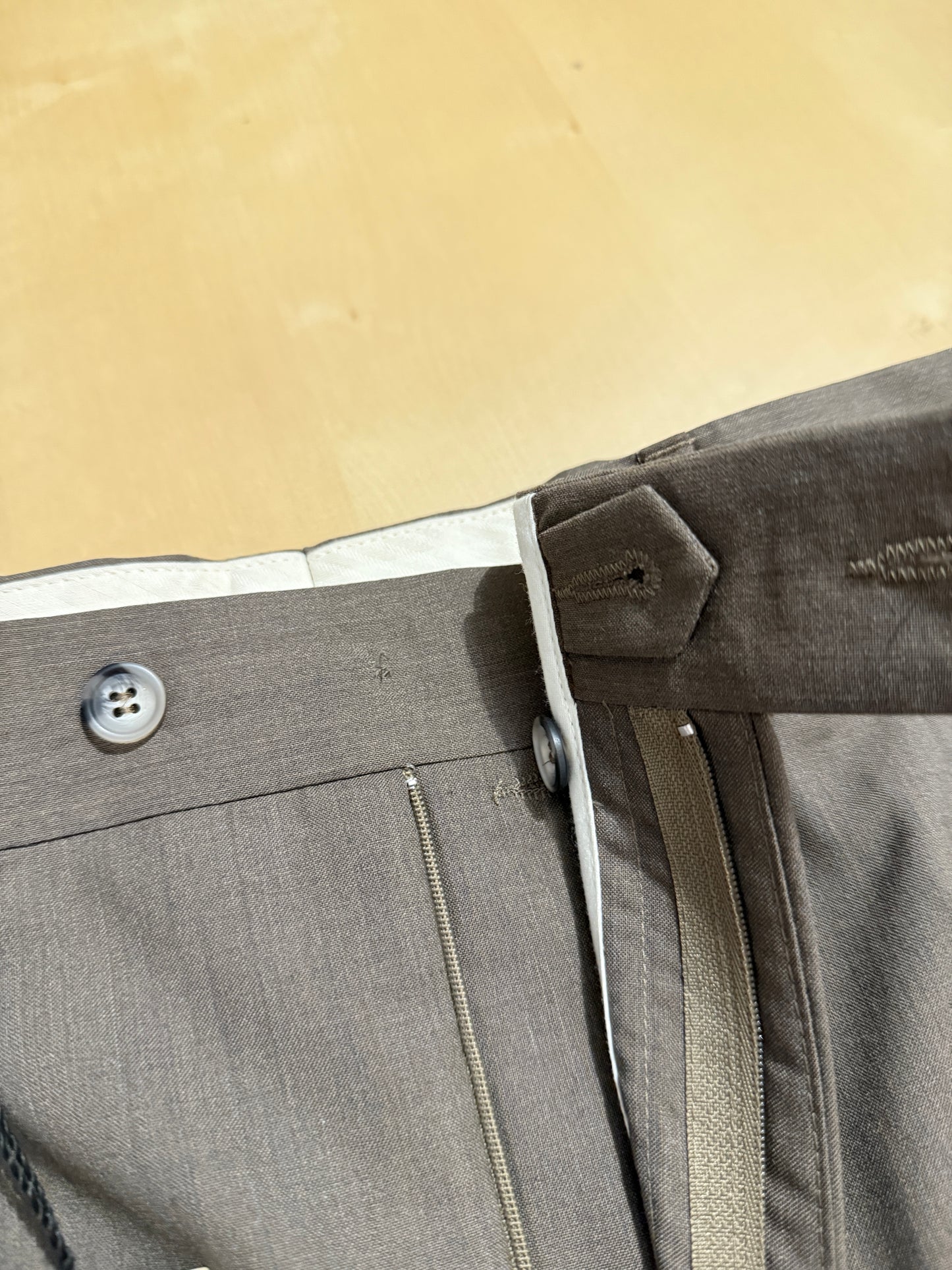 Pantalone anni ‘90 fresco lana marrone cacao (NOS) - tg. 56