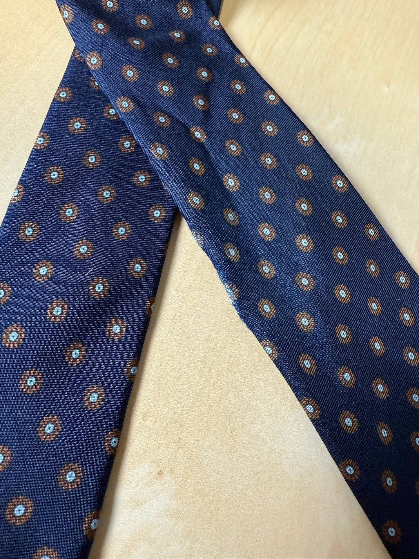 Cravatta Marinella micro fantasia rosette