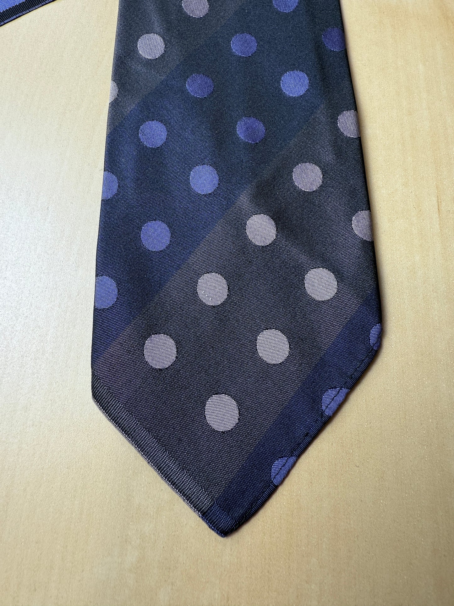 Cravatta anni ‘60 sfoderata a pois