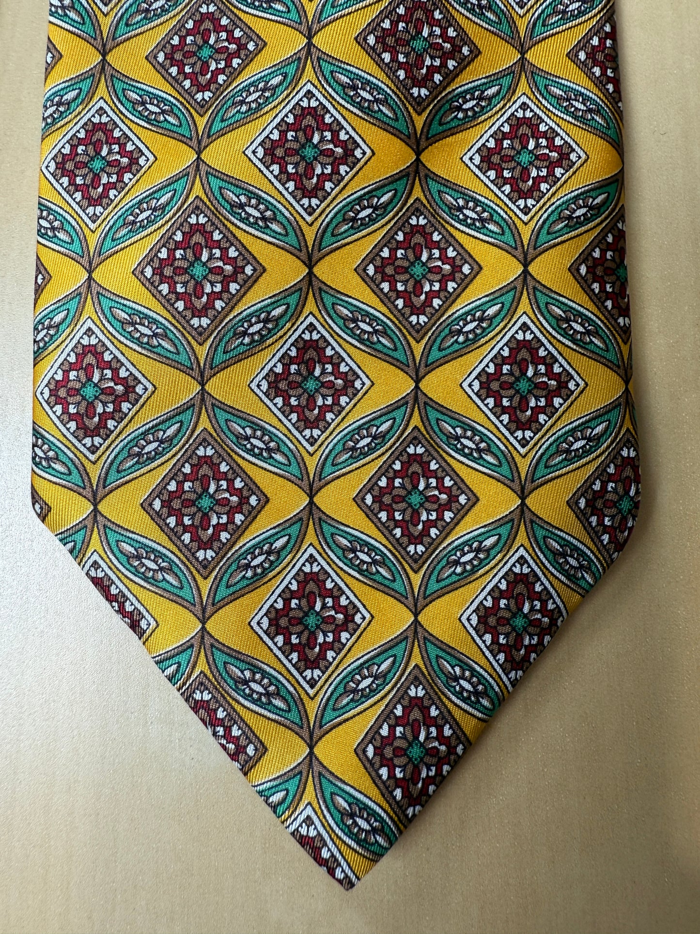 Cravatta vintage fantasia geometrica gialla verde