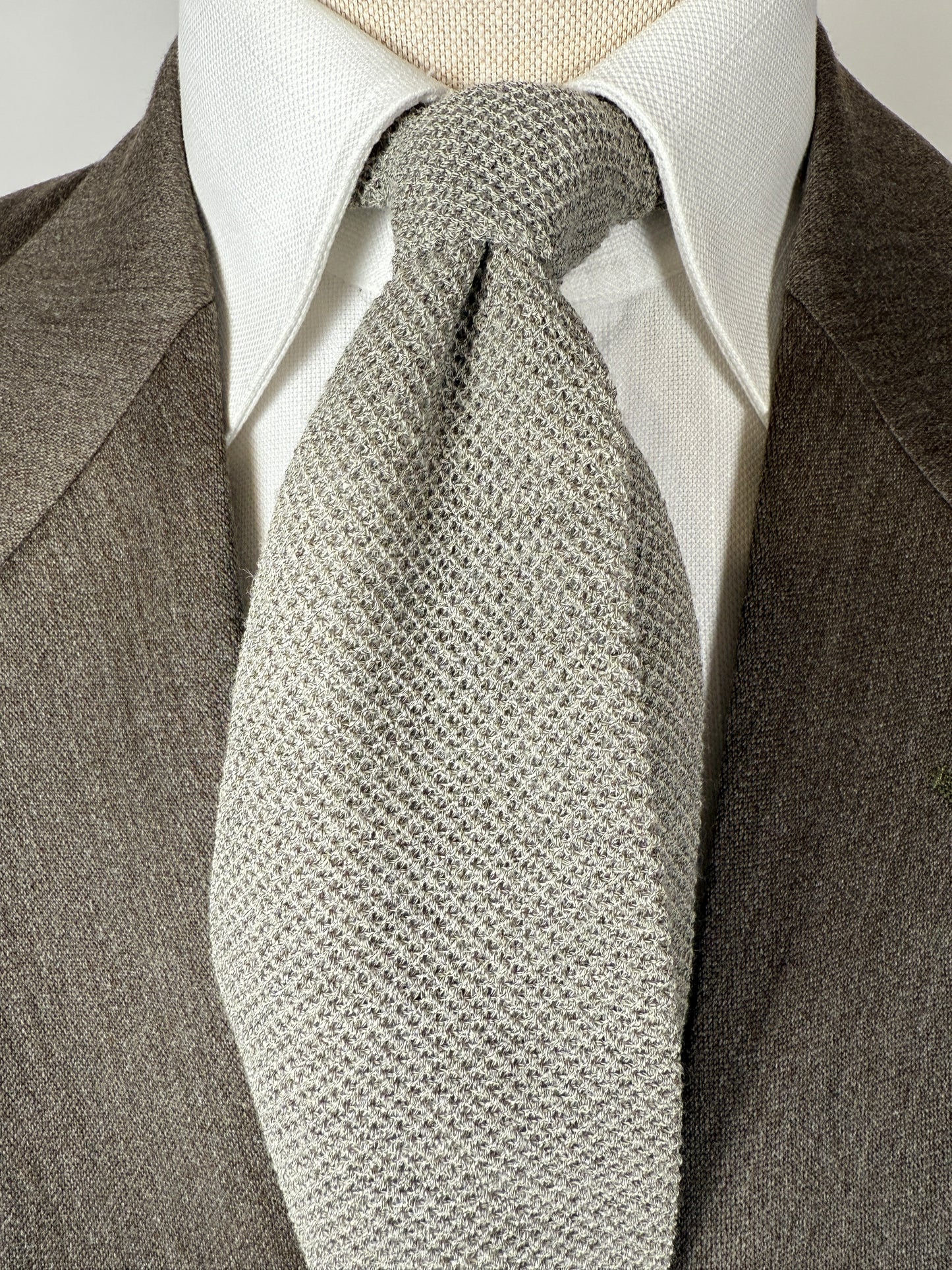 Cravatta Armani in maglia piquet grigio/salvia