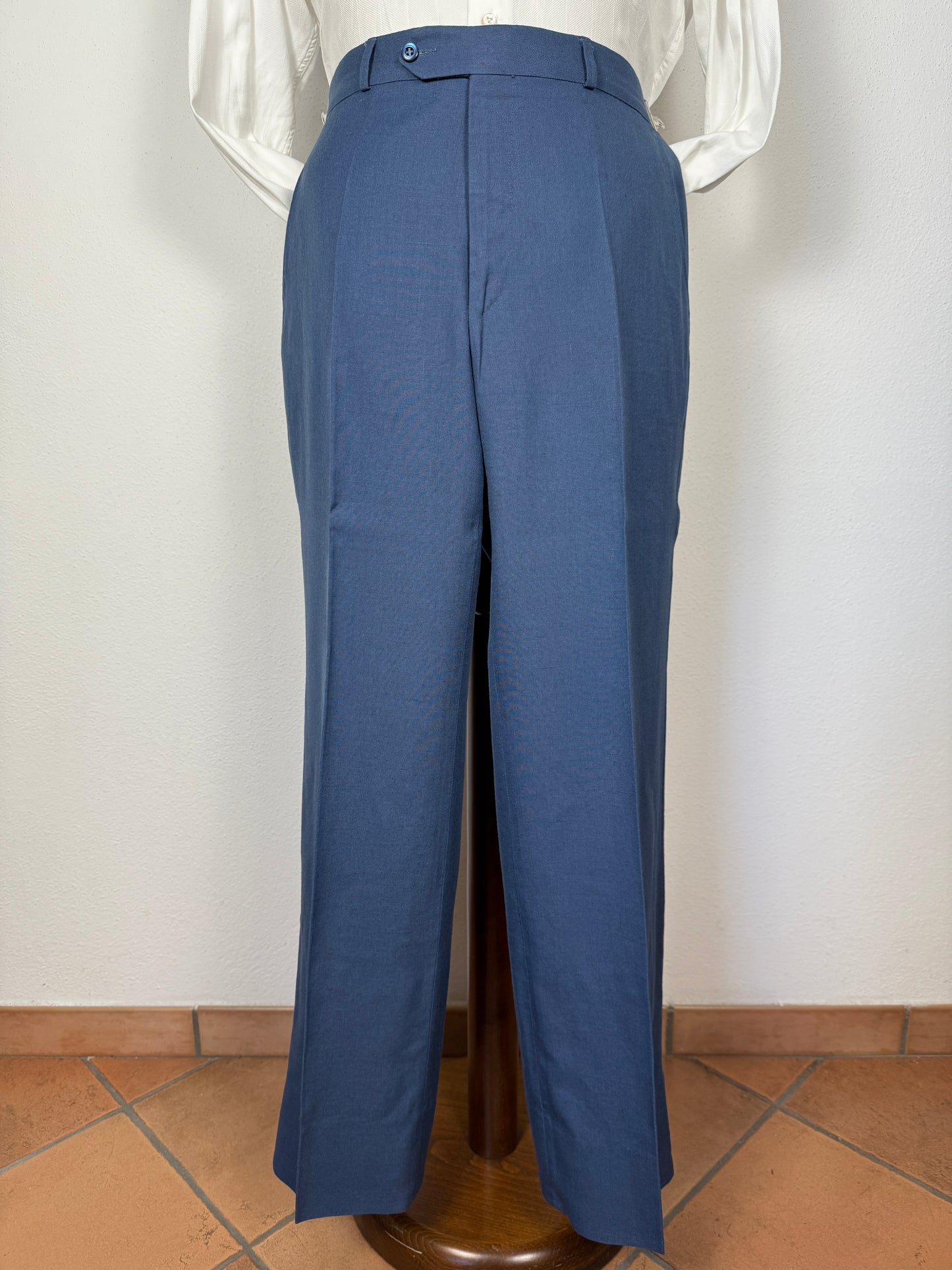 Pantalone anni ‘70 in lino e viscosa blu cobalto - tg. 50