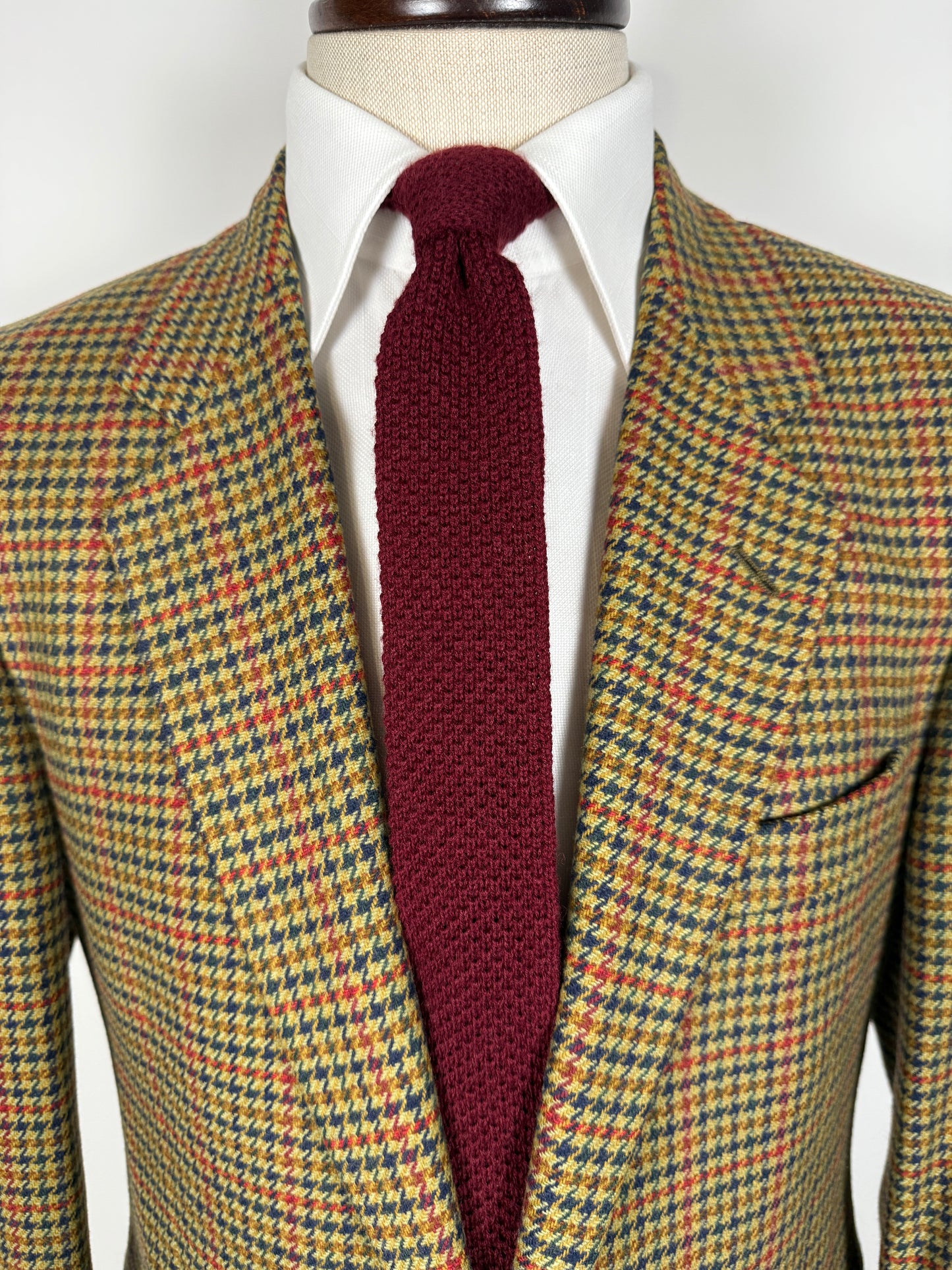 Cravatta in maglia di lana bordeaux