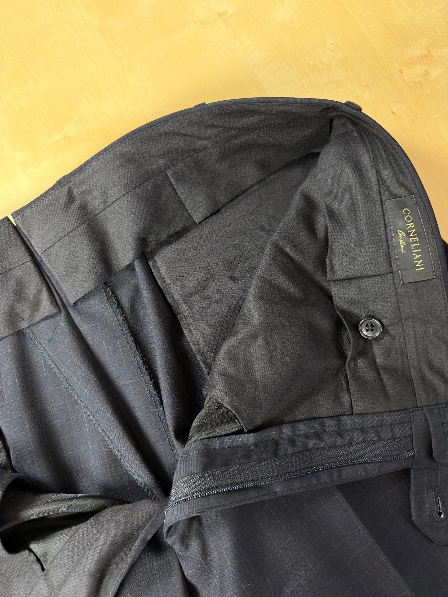 Completo Corneliani fresco lana blu a quadri - tg. 52/54