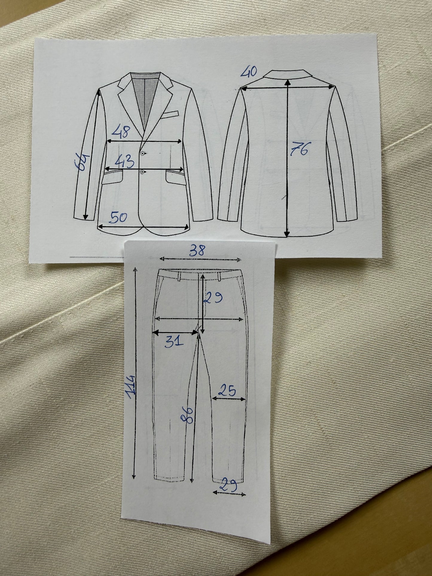 Completo 3 pezzi anni '70 seta shantung avorio - tg. 42/44
