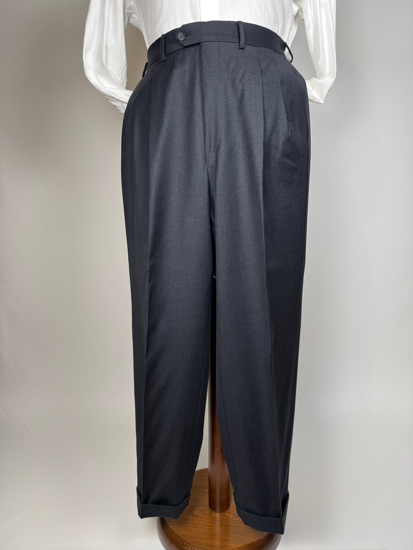 Completo Corneliani anni ‘90 flanella antracite - tg. 50/52