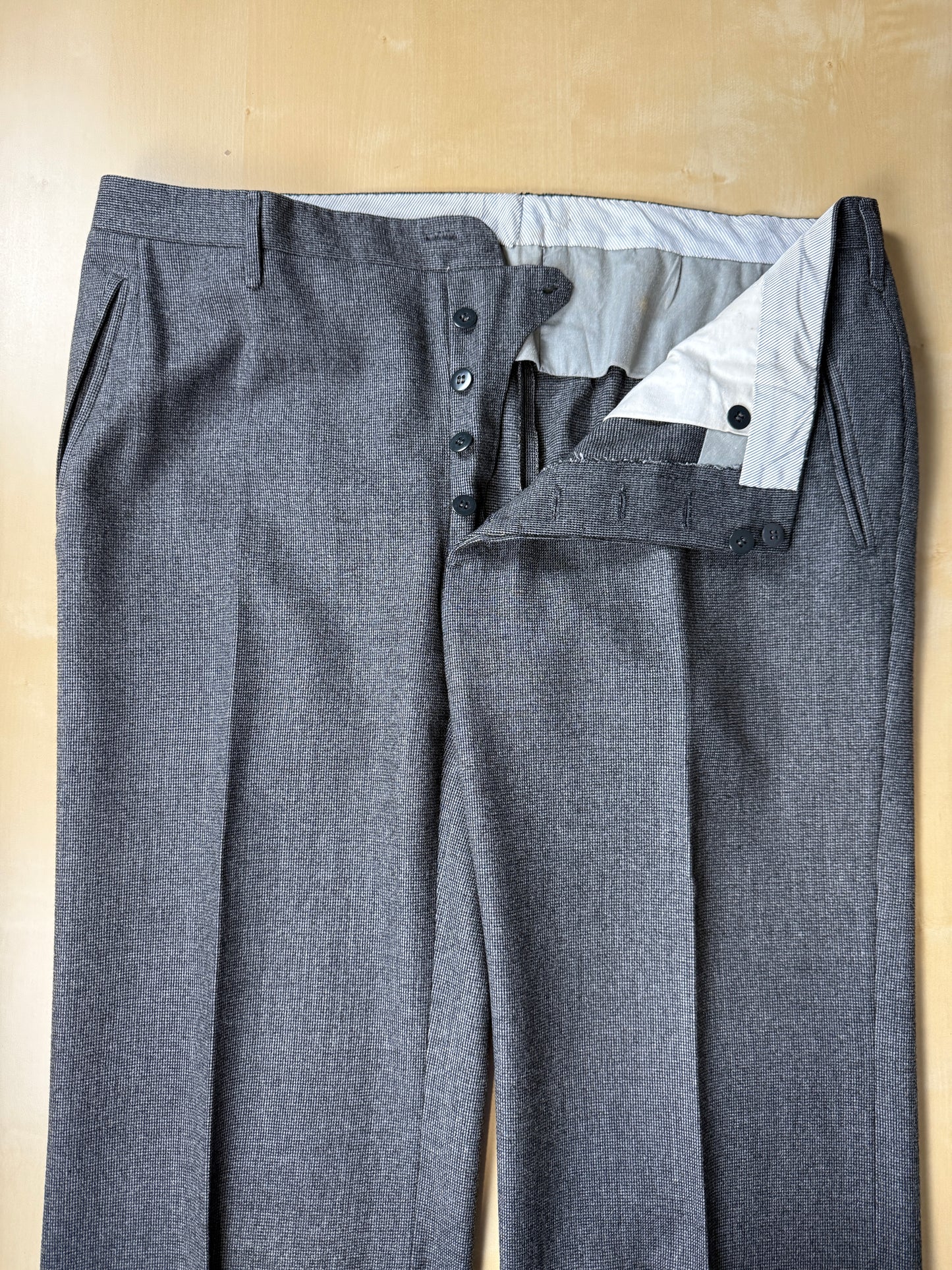 Completo sartoriale flanella grigia anni ‘60/‘70 - tg. 50