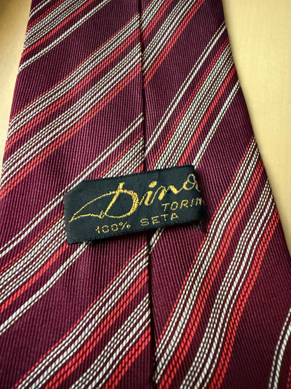 Cravatta anni ‘70 a righe