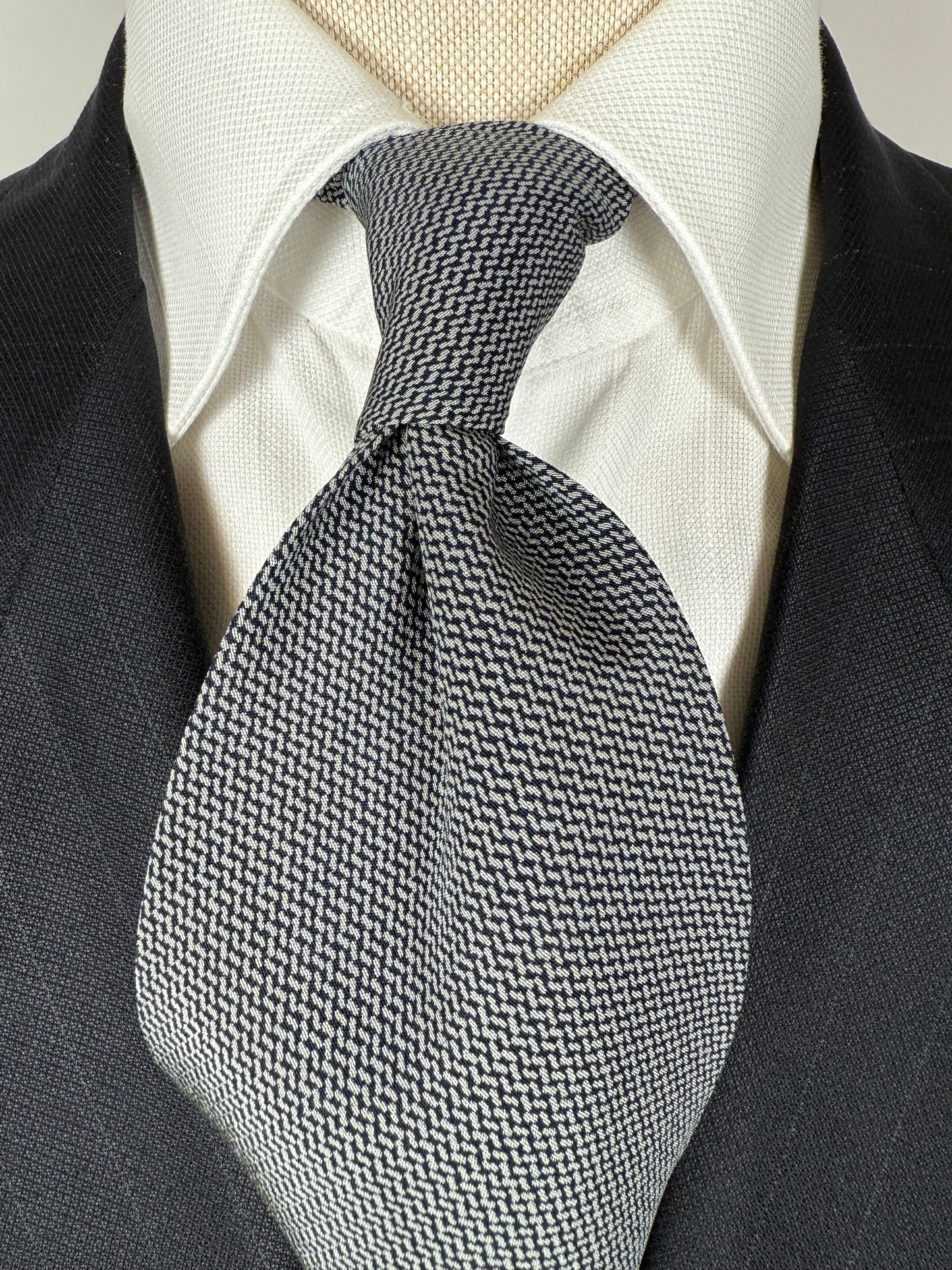 Cravatta Armani Collezioni anni ‘90 in crêpe di seta optical