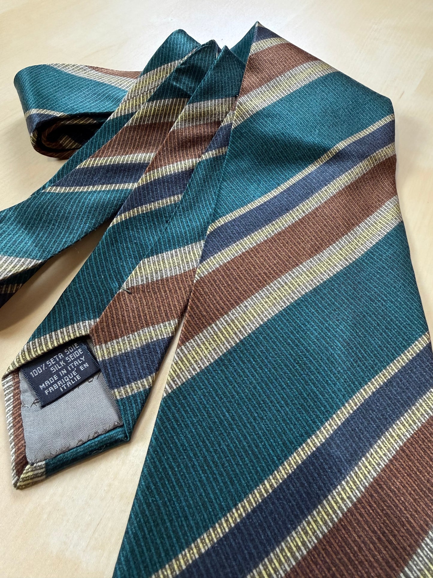 Cravatta Armani regimental vintage verde