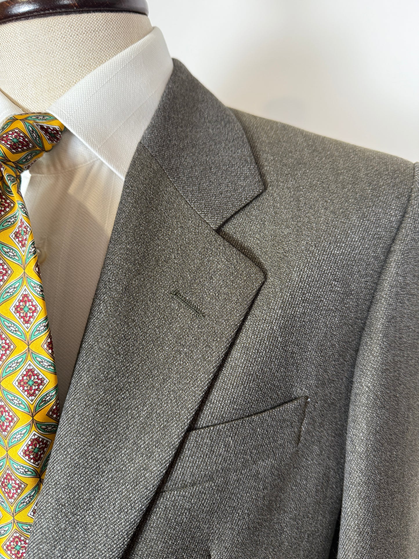 Completo anni ‘80 in covert verde/cachi (NOS) - tg. 48