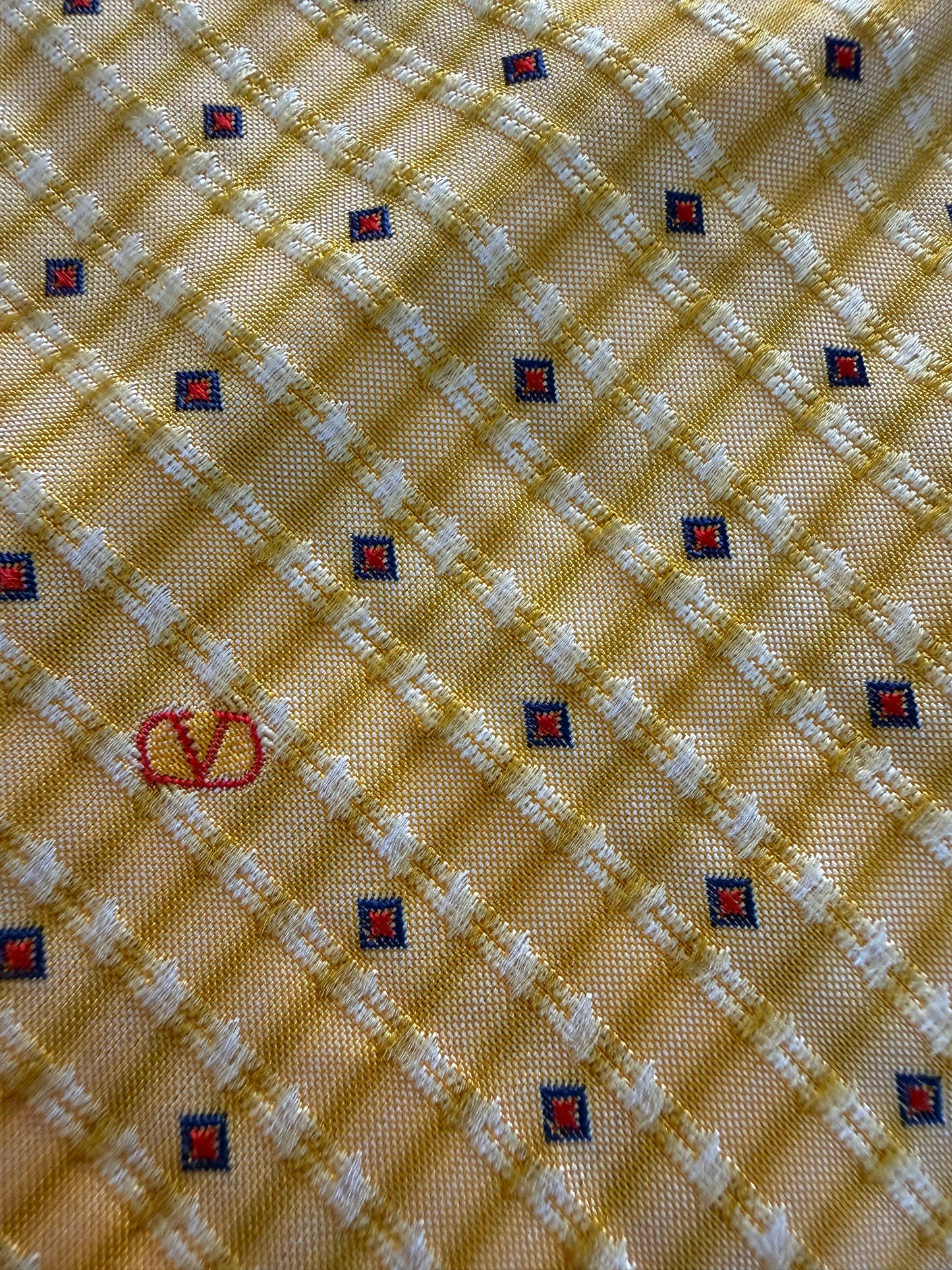 Cravatta Valentino giallo seersucker