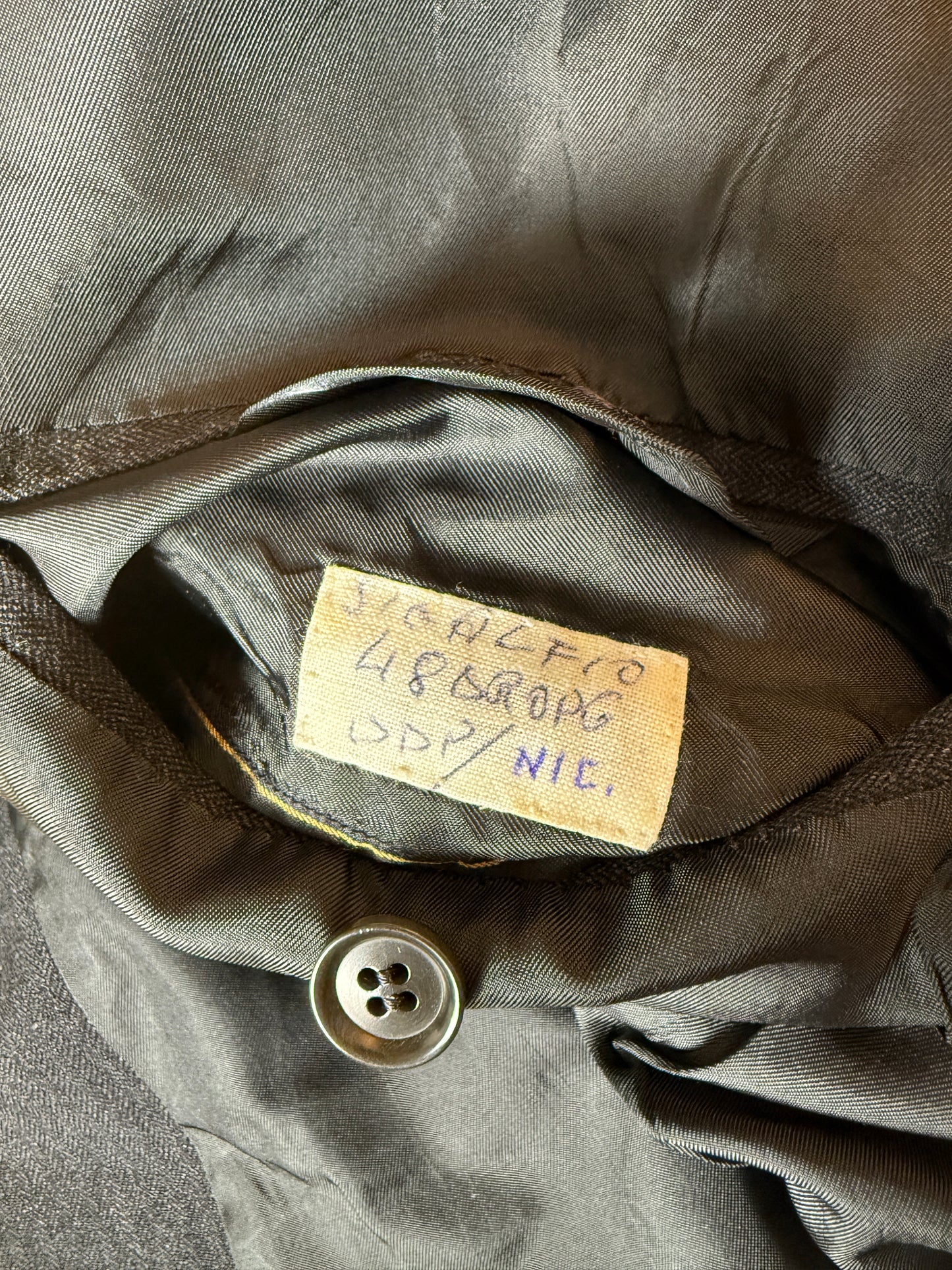 Completo su misura De Paz anni ‘70/‘80 antracite spigato - tg. 46/48