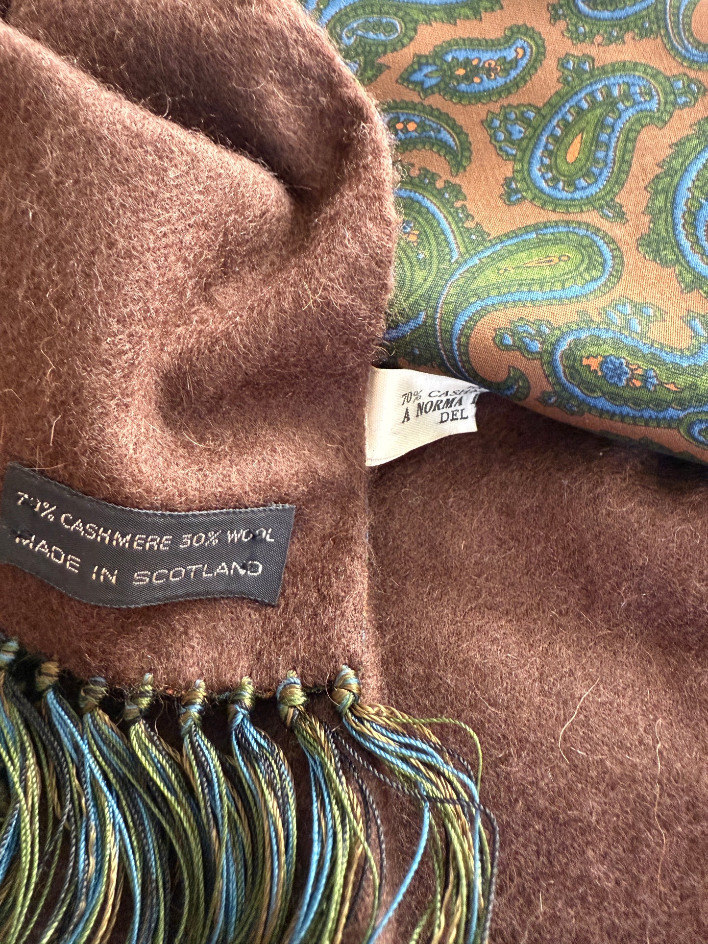 Sciarpa double face in seta paisley e cashmere-lana scozzese