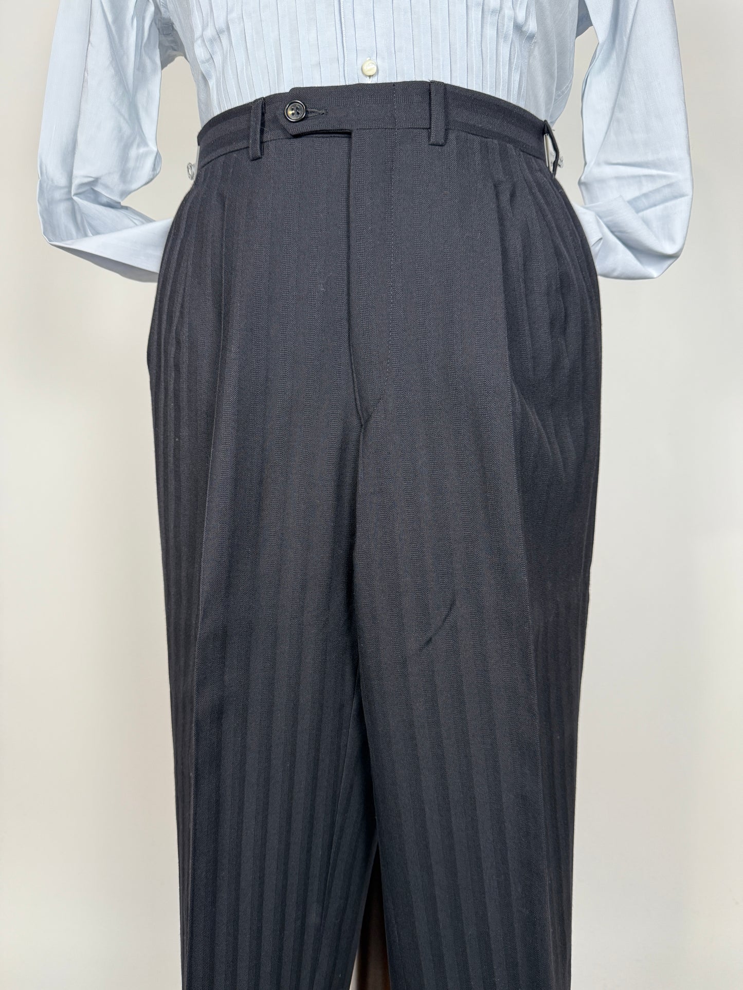 Smoking doppiopetto Corneliani anni ‘80 - tg. 44/46 drop alto