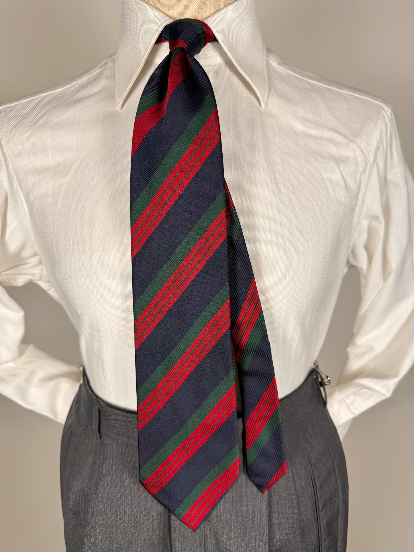 Cravatta regimental vintage navy verde e rosso