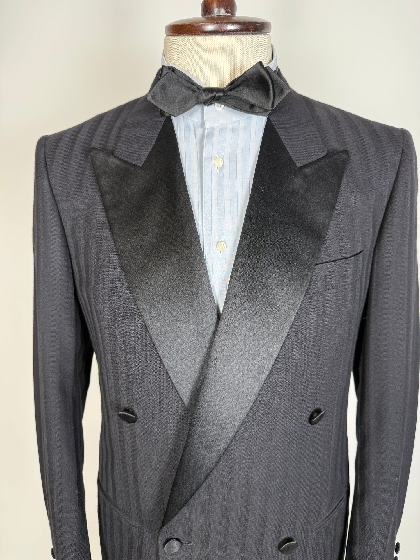 Smoking doppiopetto Corneliani anni ‘80 - tg. 44/46 drop alto