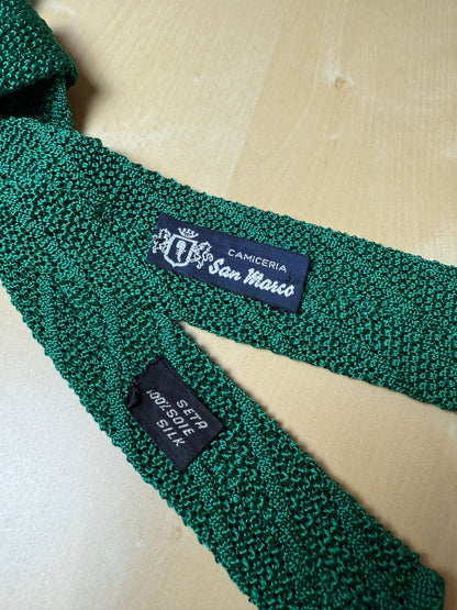 Cravatta in maglia di seta verde smeraldo