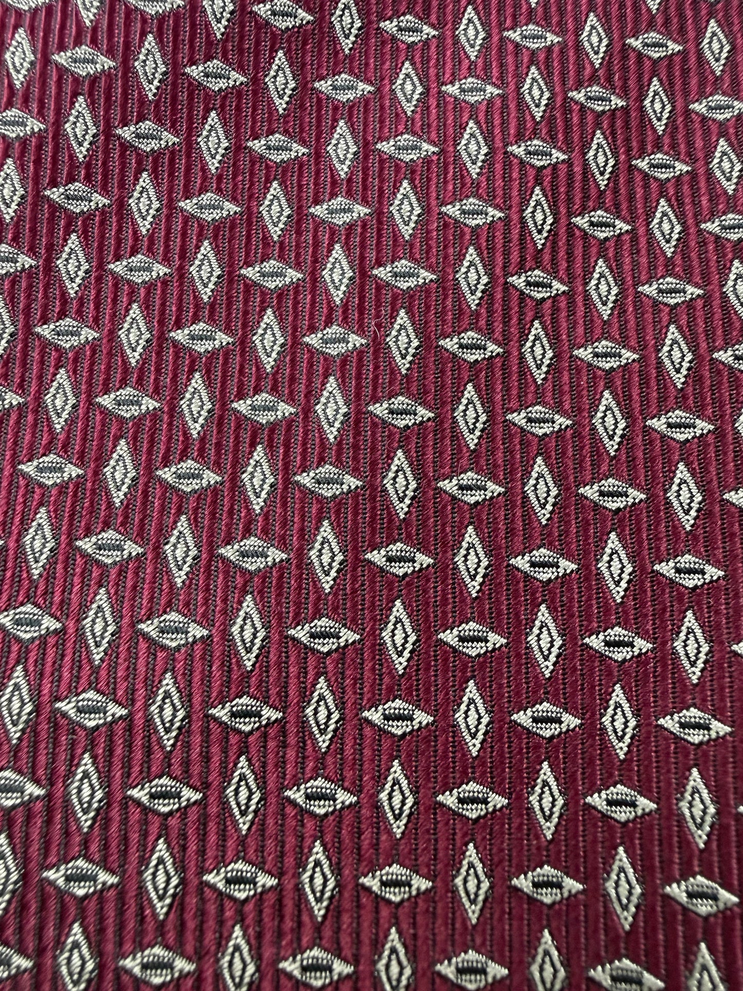 Cravatta bordeaux micro fantasia