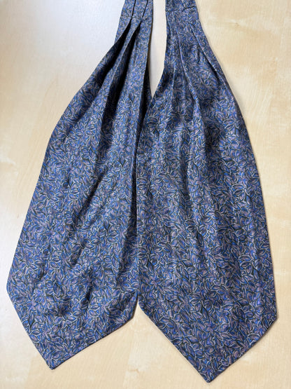 Ascot floreale lilla