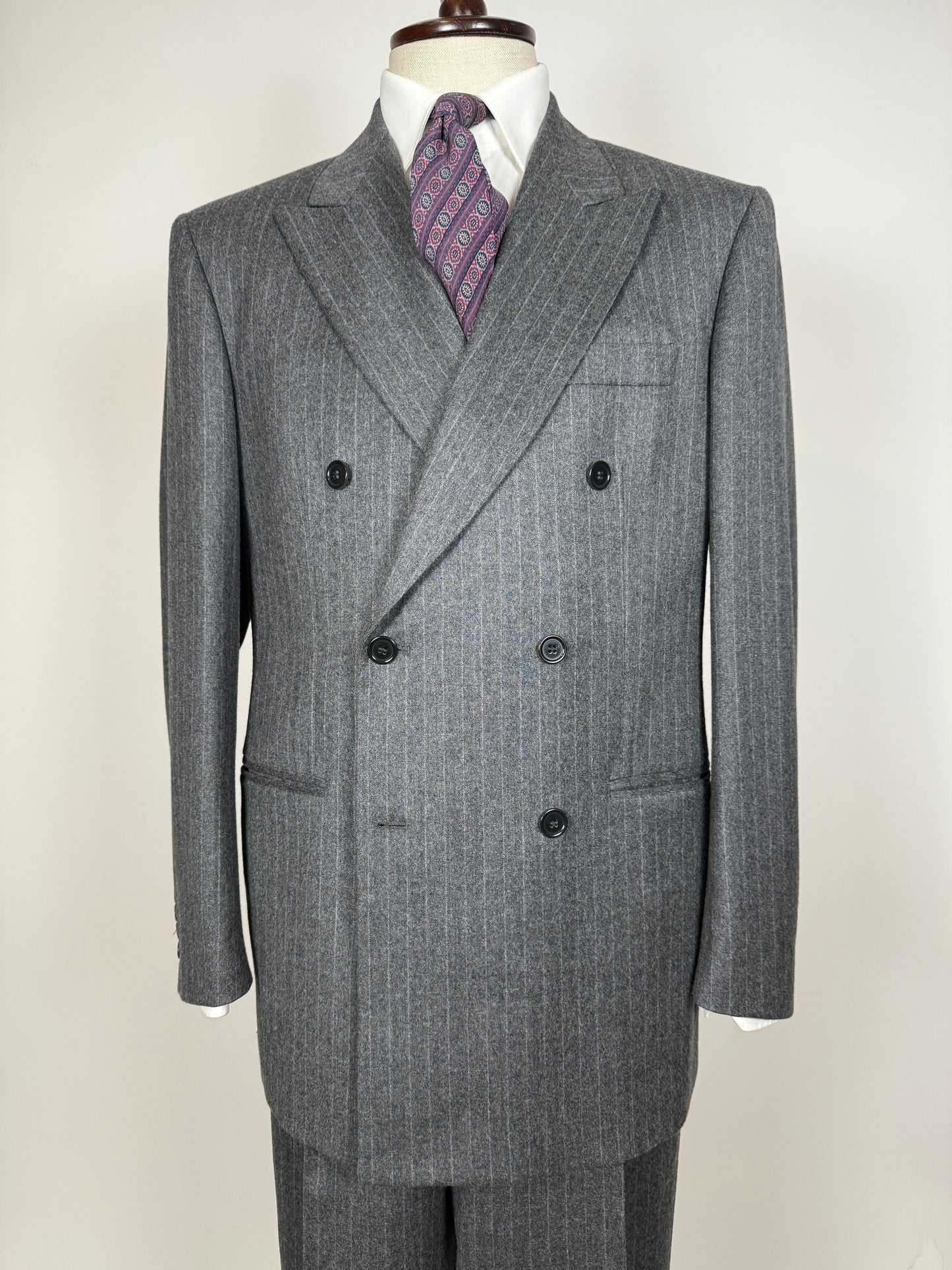 Completo doppiopetto flanella grigio gessato anni ‘80/‘90 - tg. 48/50, drop alto