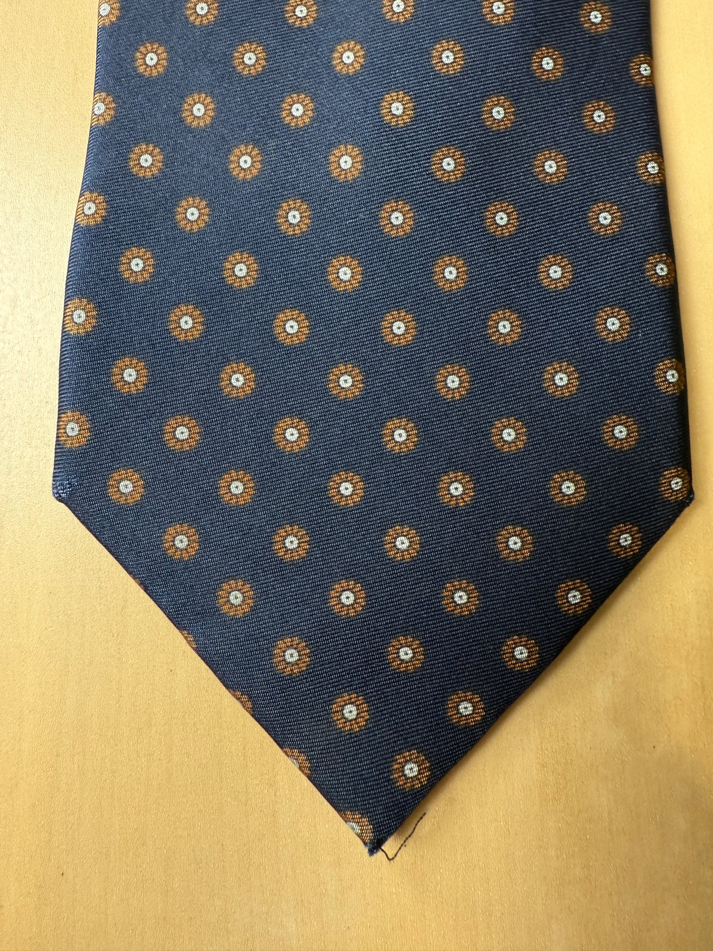 Cravatta Marinella micro fantasia rosette