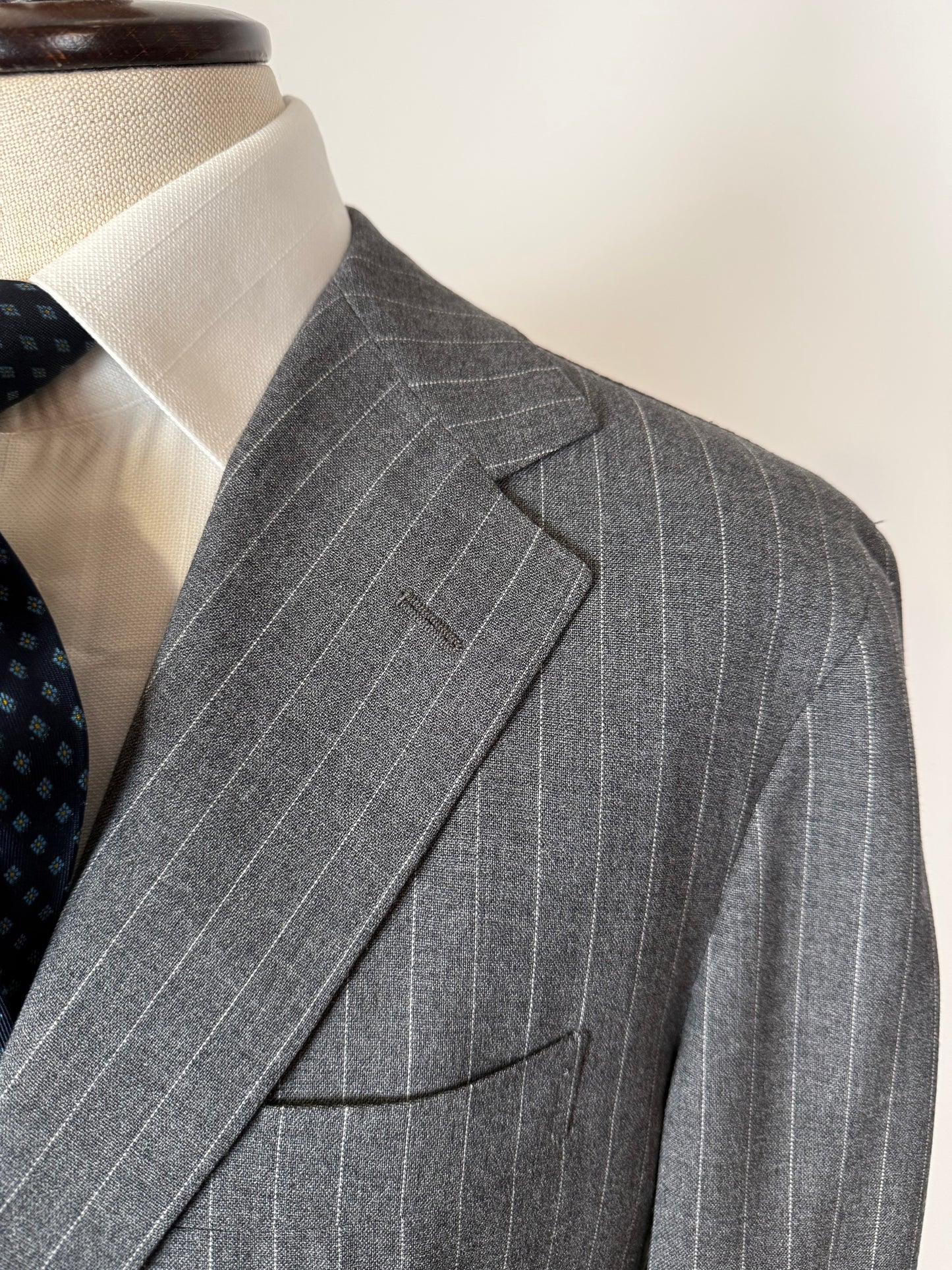 Completo estivo Sartoria Partenopea fresco lana grigio gessato - tg. 50/52