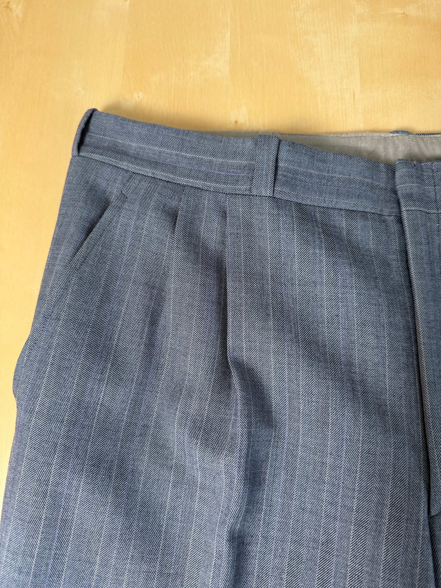 Completo sartoriale anni ‘60/'70 in grisaglia color carta da zucchero gessato - tg. 50/52