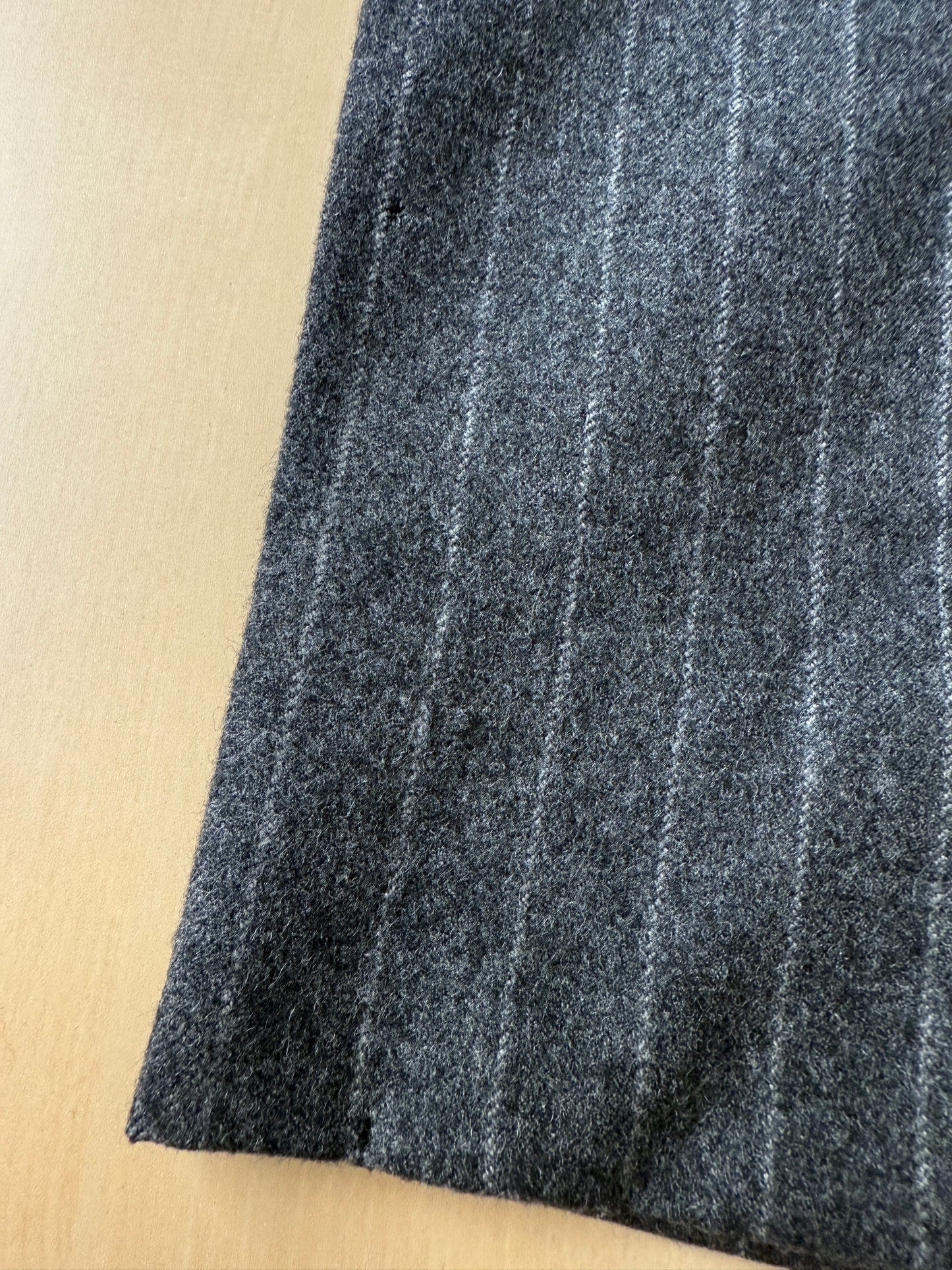 Completo doppiopetto sartoriale anni ‘70 in flanella grigio gessato - tg. 50/52 drop basso