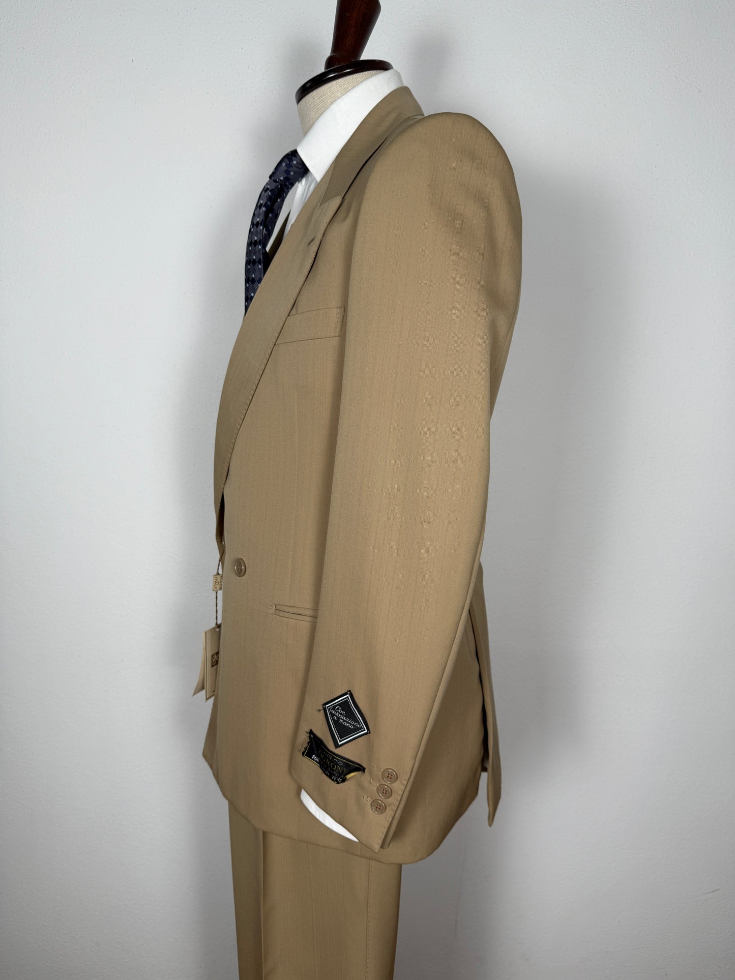 Completo doppiopetto Forall anni '70/'80 in twill beige (NOS) - tg.48