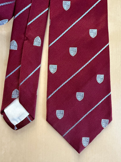 Cravatta regimental con stemmi