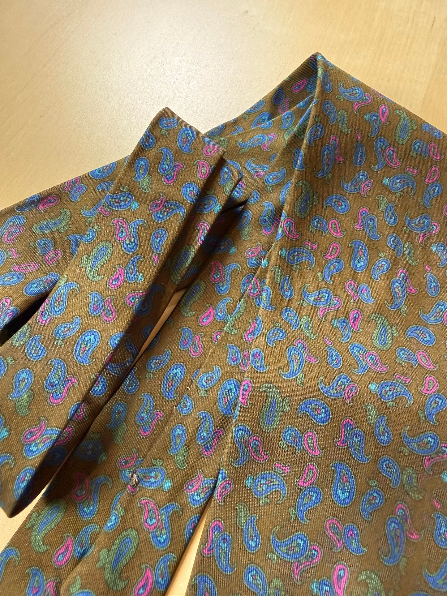 Cravatta Armani vintage paisley cachi