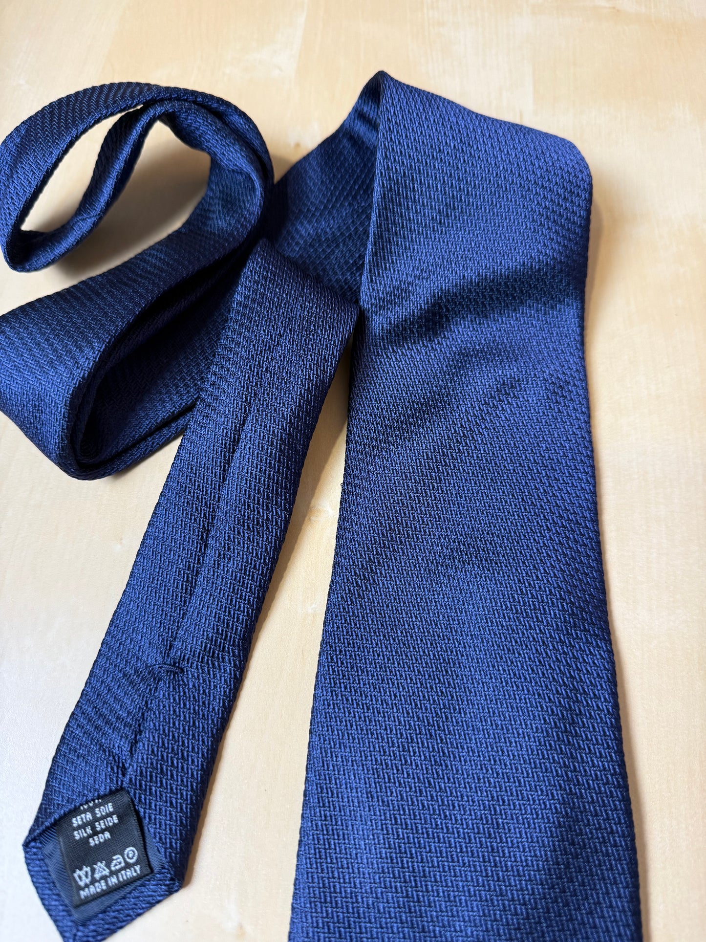 Cravatta Valentino grenadine blu tinta unita
