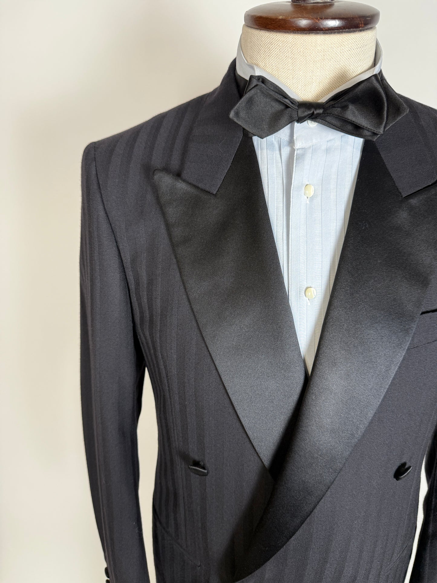 Smoking doppiopetto Corneliani anni ‘80 - tg. 44/46 drop alto