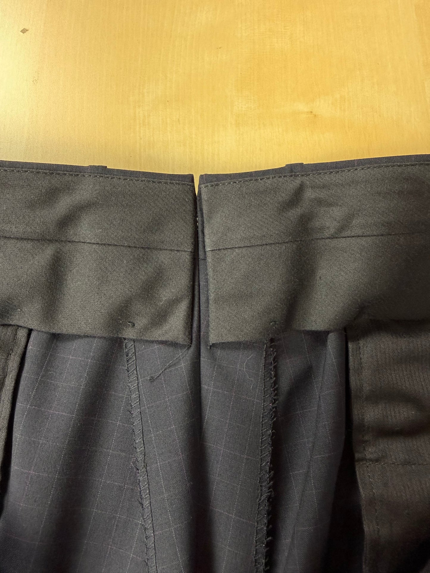 Completo Corneliani fresco lana blu a quadri - tg. 52/54