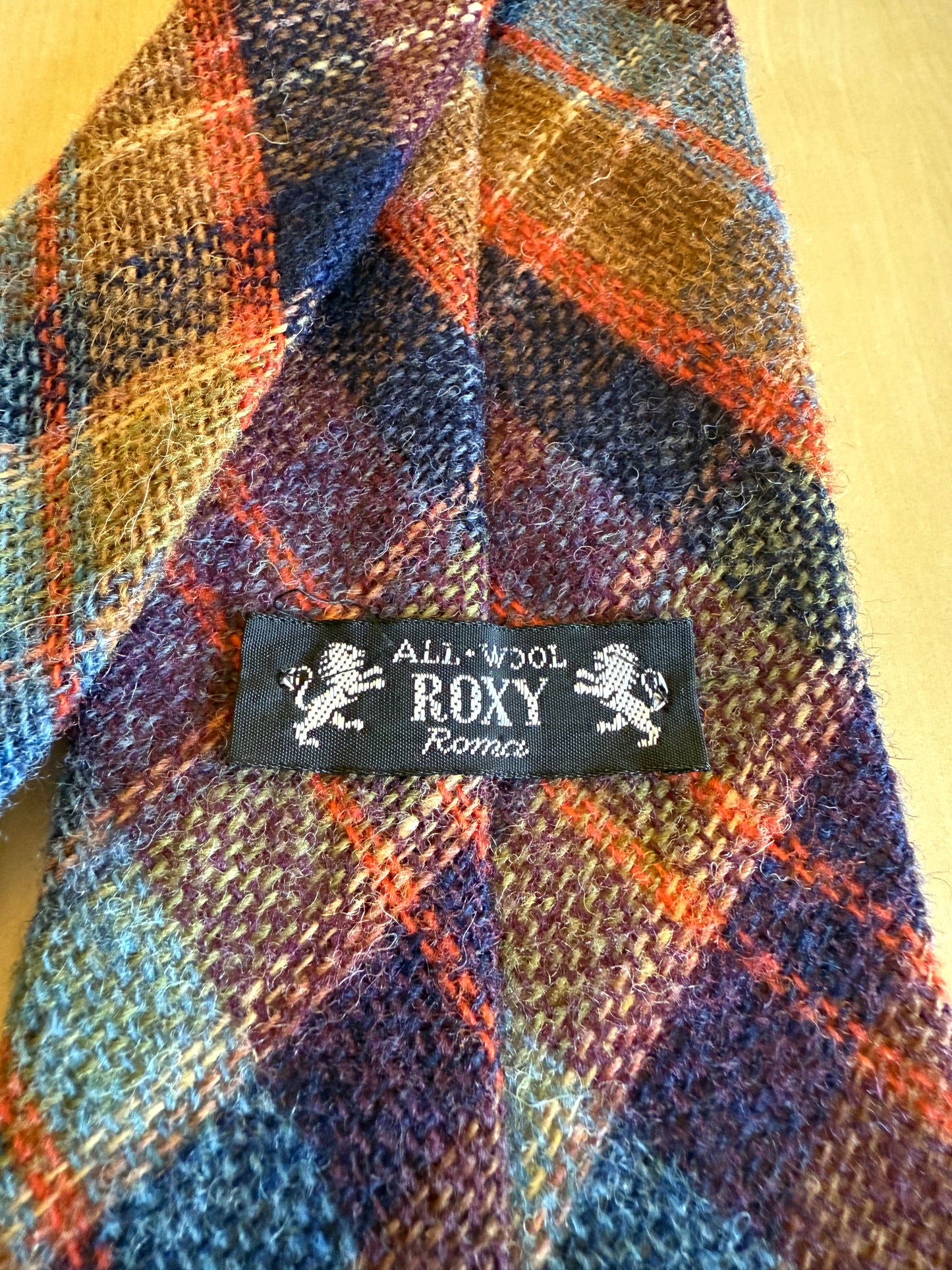 Cravatta anni ‘60 in lana tartan multicolore