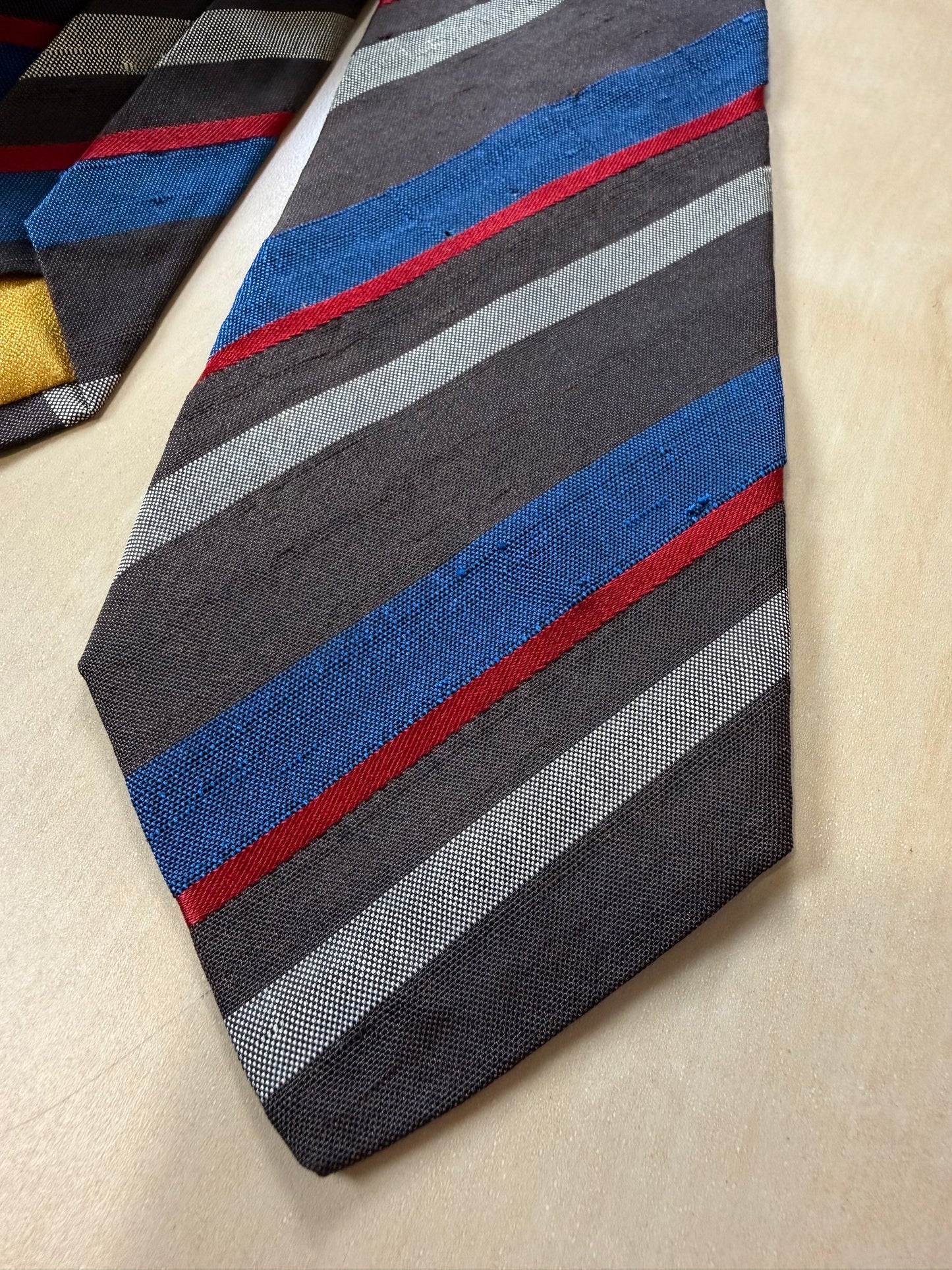 Cravatta regimental vintage seta shantung