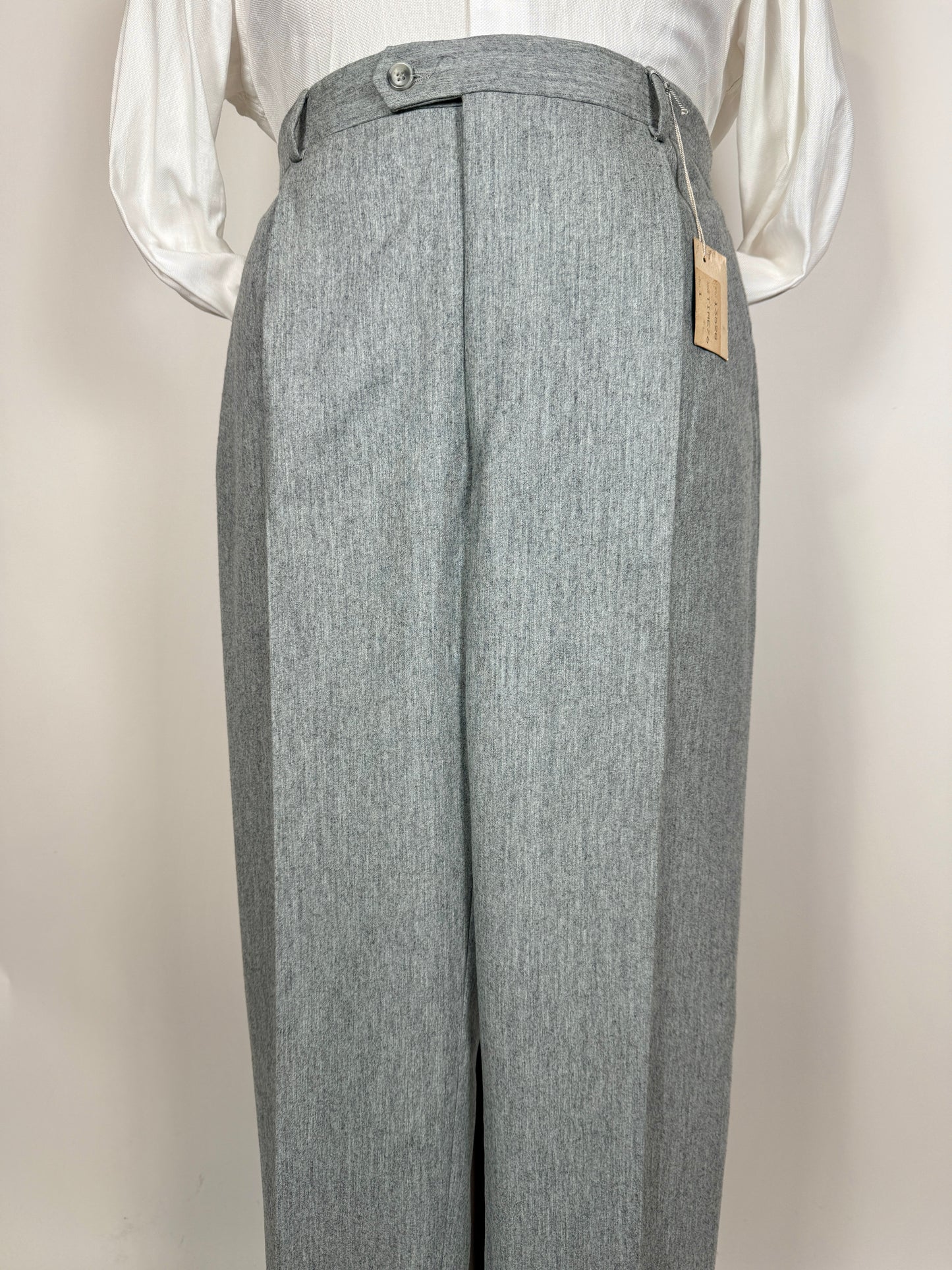 Pantaloni in flanella grigio chiaro anni ‘80 (NOS) - tg. 54
