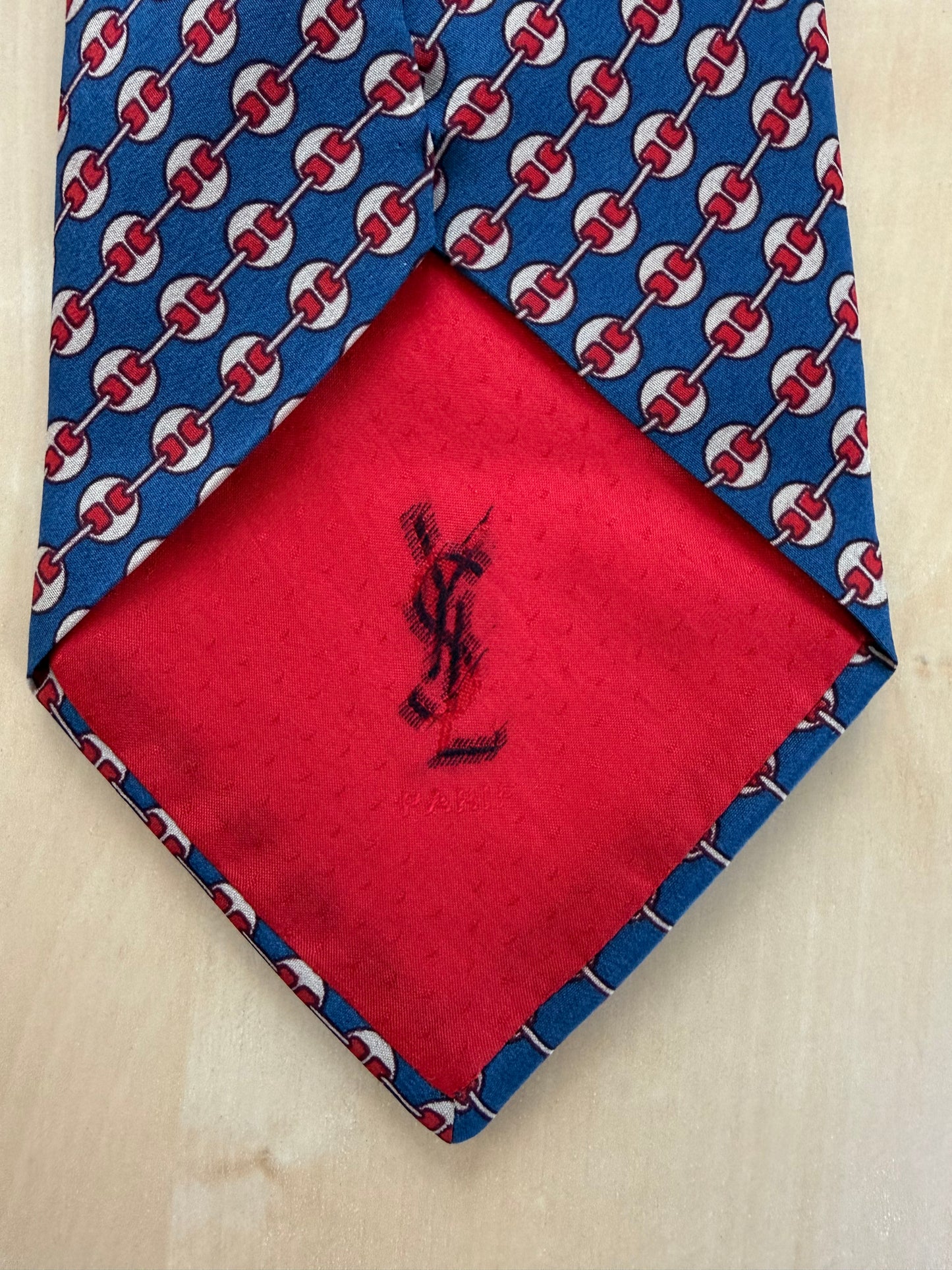 Cravatta Yves Saint Laurent anni ‘70 fantasia diagonale