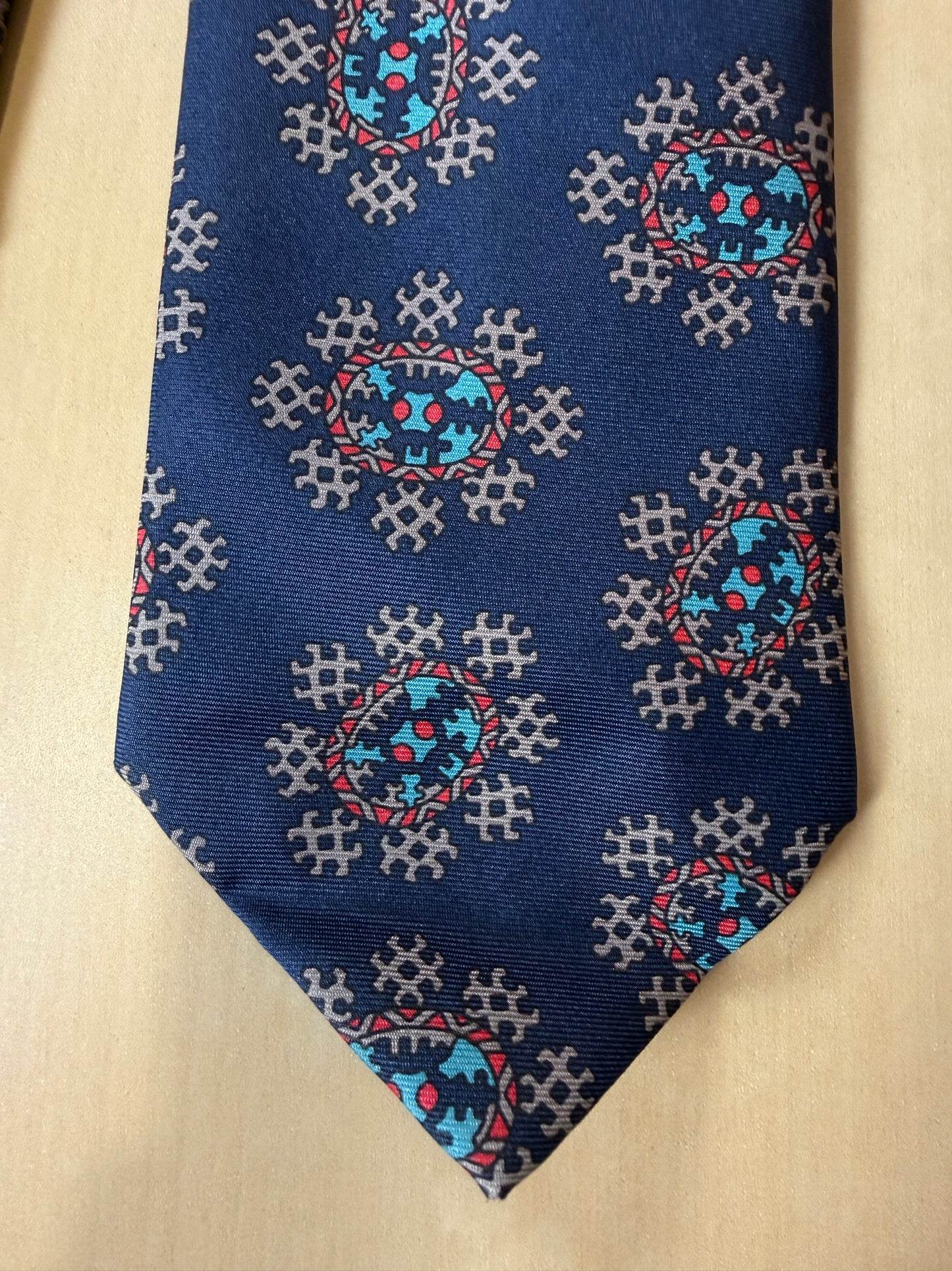 Cravatta Dior vintage medaglioni