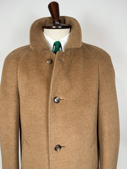 Cappotto raglan anni ‘70/‘80 in lana e lama color cammello - tg. 46-50