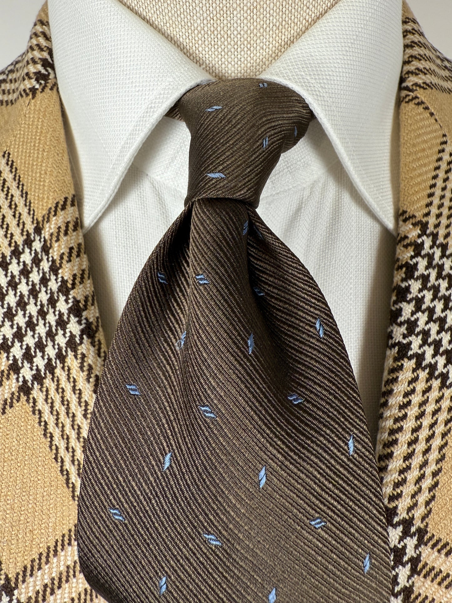 Cravatta Burberry marrone micro fantasia