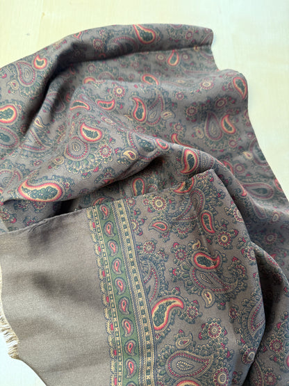 Sciarpa in seta Guy Laroche vintage paisley