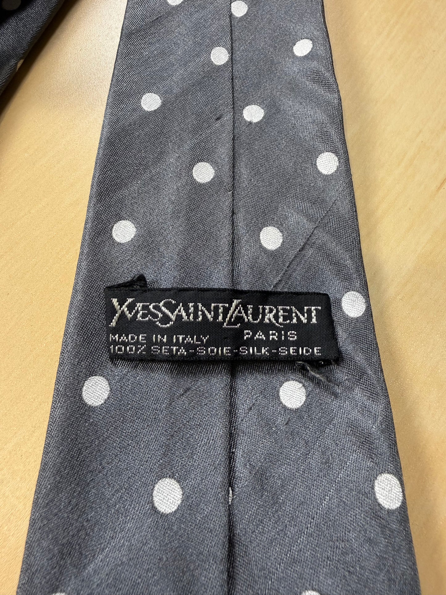 Cravatta Yves Saint Laurent seta shantung a pois
